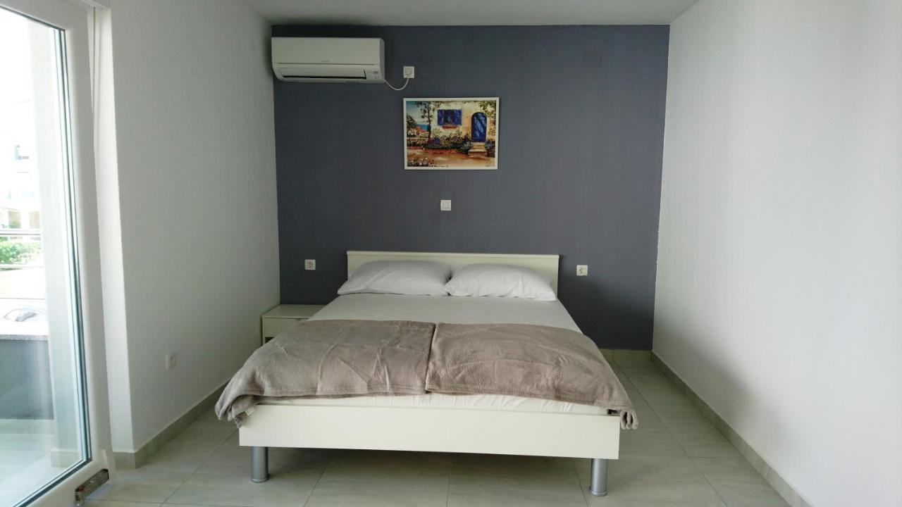Apartmán Colic Njivice Exteriér fotografie