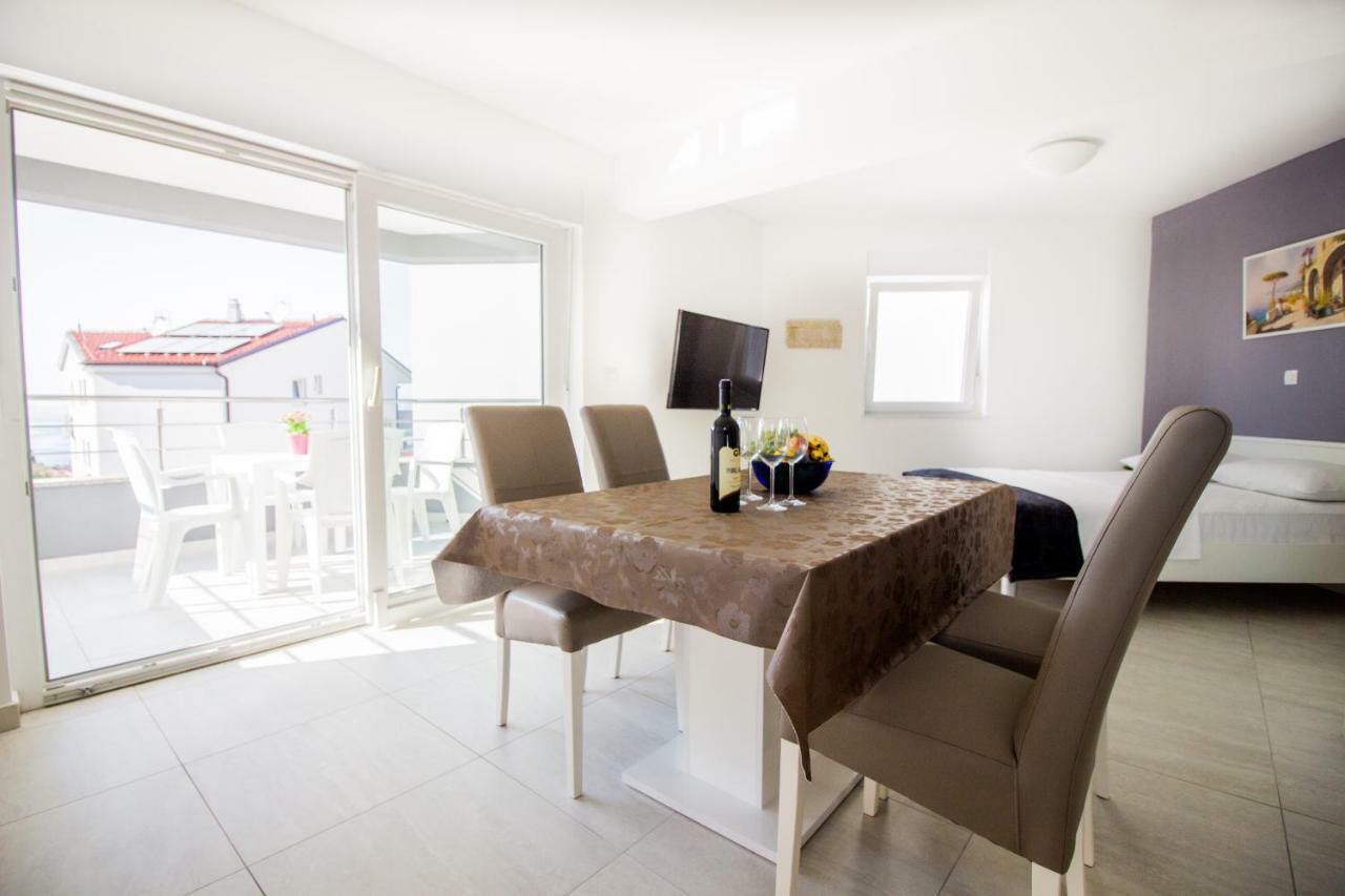 Apartmán Colic Njivice Exteriér fotografie