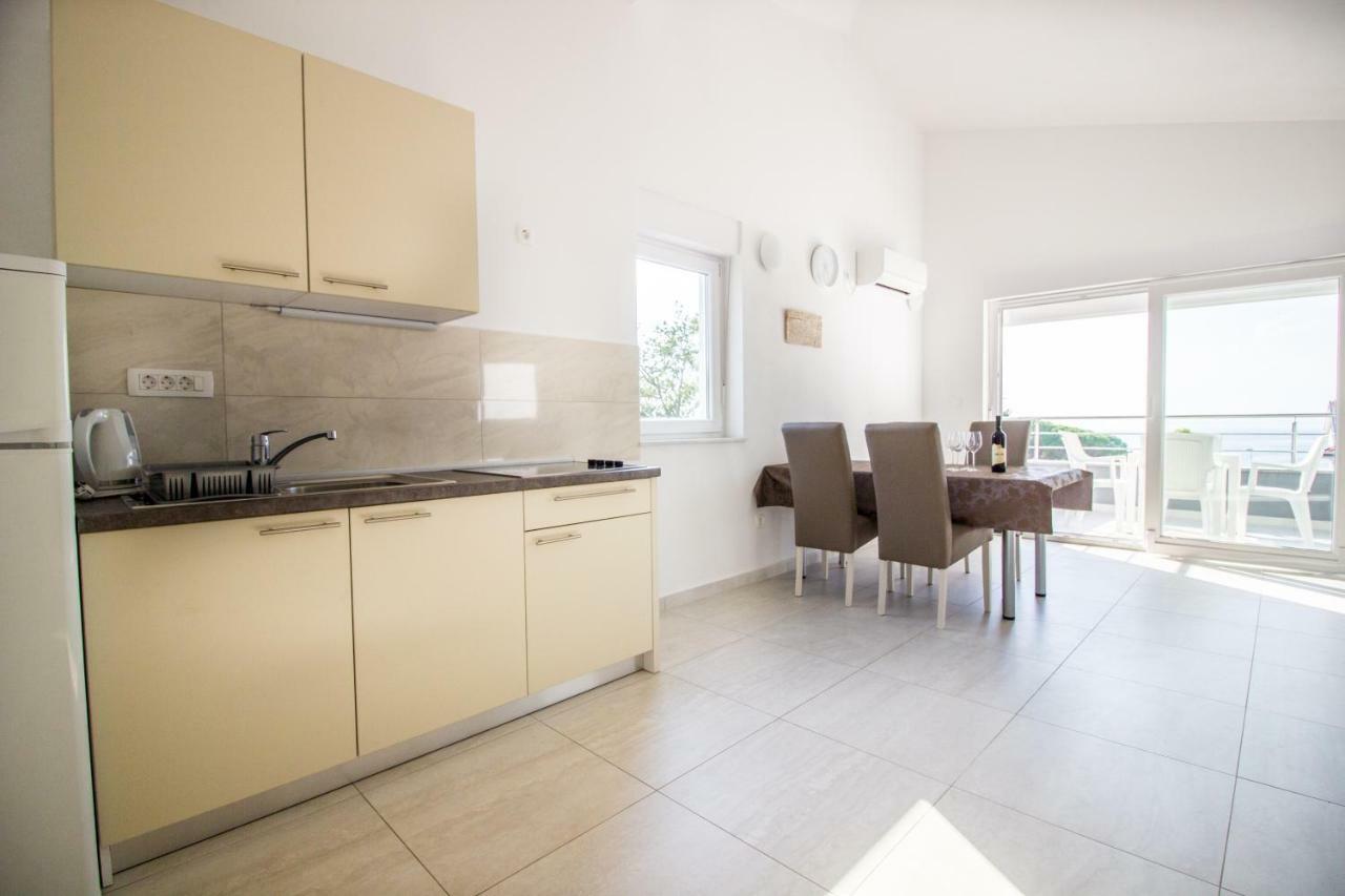 Apartmán Colic Njivice Exteriér fotografie