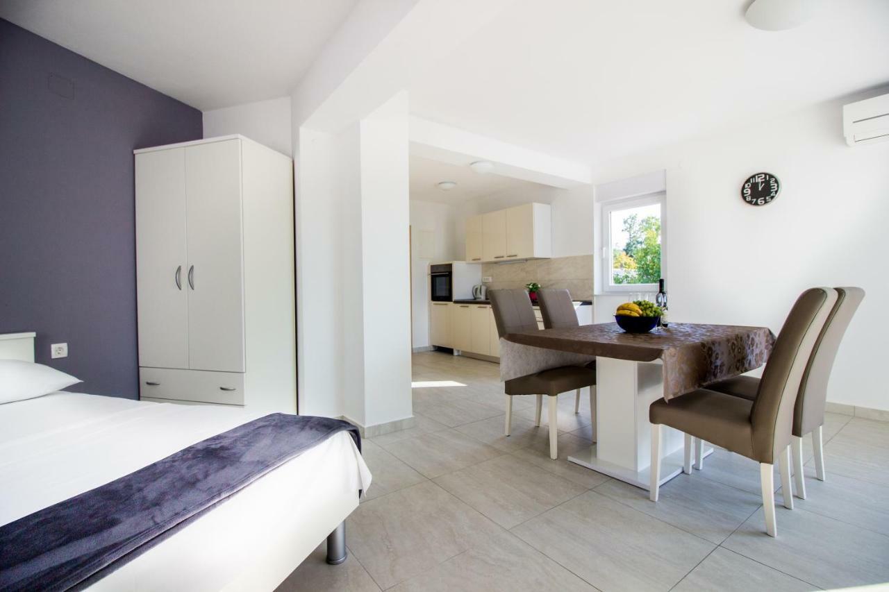 Apartmán Colic Njivice Exteriér fotografie