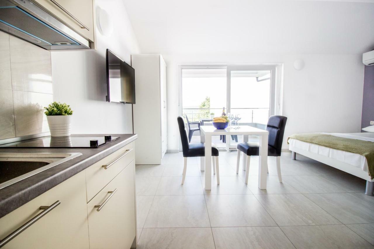 Apartmán Colic Njivice Exteriér fotografie