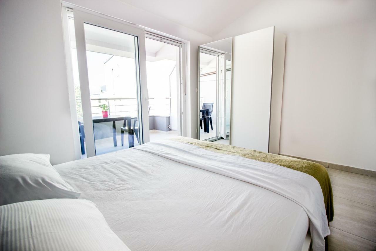 Apartmán Colic Njivice Exteriér fotografie