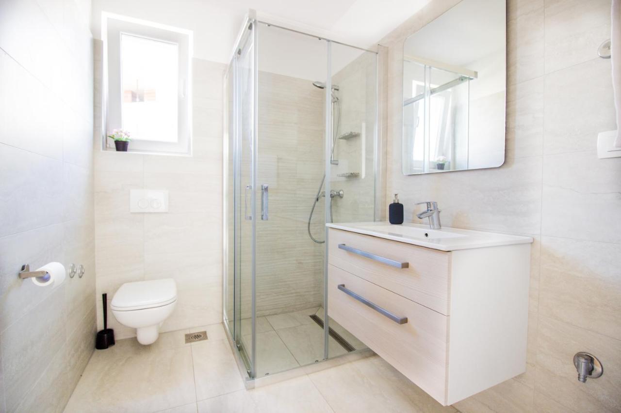 Apartmán Colic Njivice Exteriér fotografie